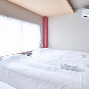 招待所 Shinsaibashi House 大阪