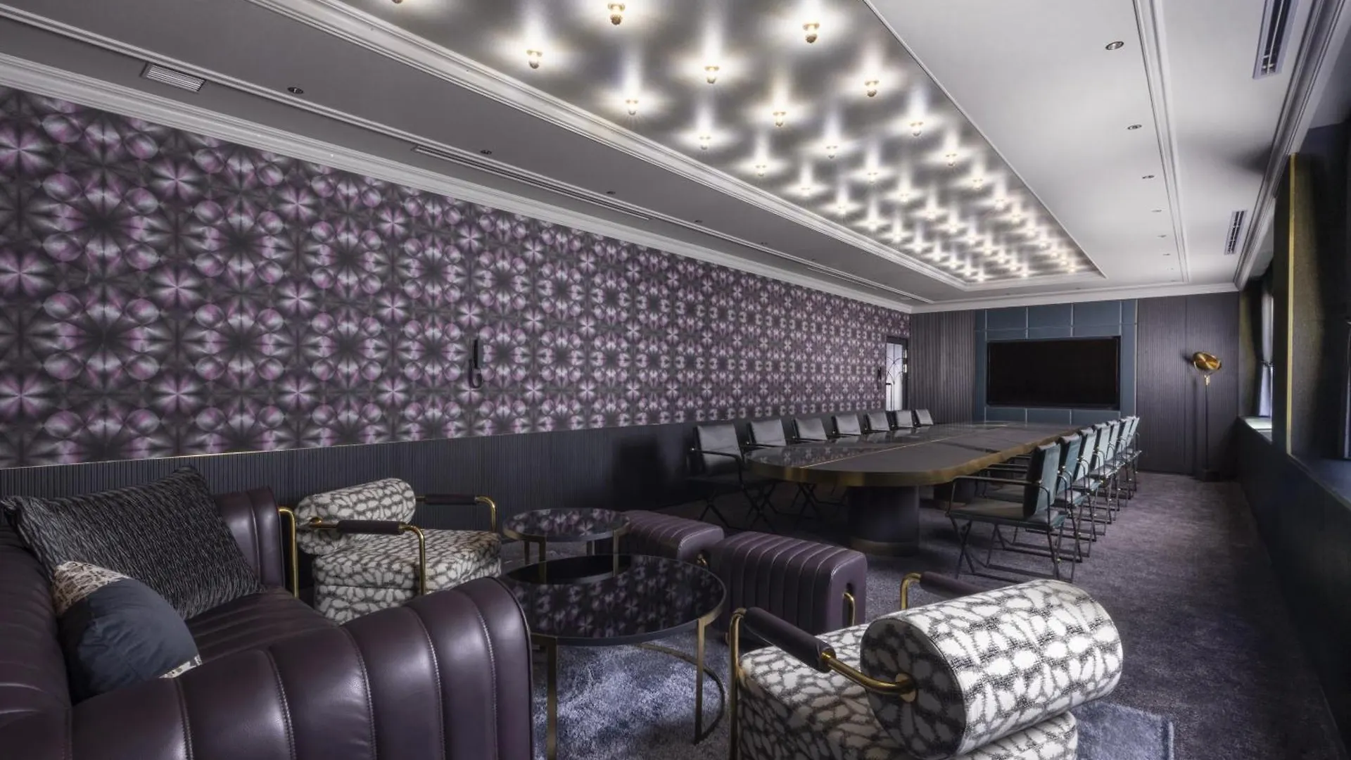 Mercure Tokyo Hibiya 4*,